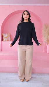 2.1M views · 78K reactions | ‼️NO USES PANTALÓN BOTA ANCHA sin ANTES VER este video殺⭐️ los pantalones bota ancha están nuevamente de moda, te dejamos unos tips para que los uses sin acortar tu figura Toda la ropa es de Pink Rose♥️.#ropamujer #blazers #botaancha #womenclothing #womenclothinboutique #inspooutfits #modatips #pantalonestips #modamujeres | Pinkrose Tk | Facebook