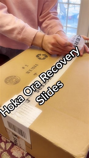 Hoka Ora Recovery Slides for Post-Run Comfort