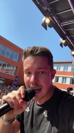 Nico Santos (@nicosantos_official)’s videos with Originalton - Nico Santos