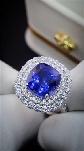 Tanzanite or Diamond? Which Would You Choose?