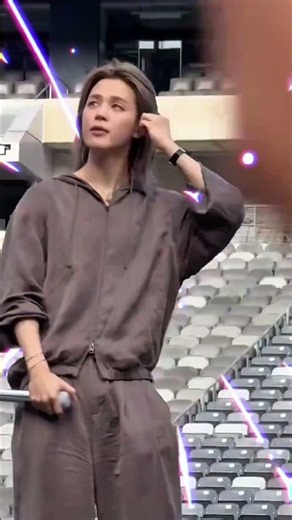 SILVERMIN IS BACK! 🐺 Jimin's Shocking MetLife Hair Transformation! 💜 #Jimin #army #bts #jimin