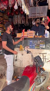 6.5M views · 99K reactions | Handle pipe mein engine oil chupa to liya lakin ... | Umar Saeed | Facebook