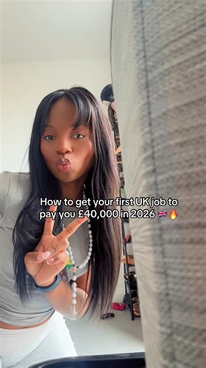 How to Secure a £40,000 Job in the UK: A Step-by-Step Guide