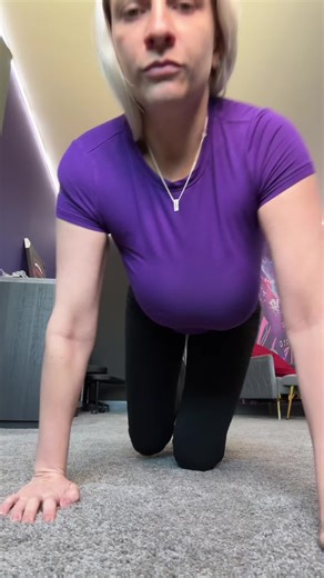 Talk about a fail 🤣 I did a challenge yesterday and I’m pretty sore apparently so sore I can’t push-up off the floor