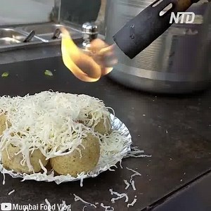 23M views · 195K reactions | Fire Burning Pani Puri In Mumbai  Credit:Mumbai Food Vlog (goo.gl/BnjSvo) | Taste Life | Facebook