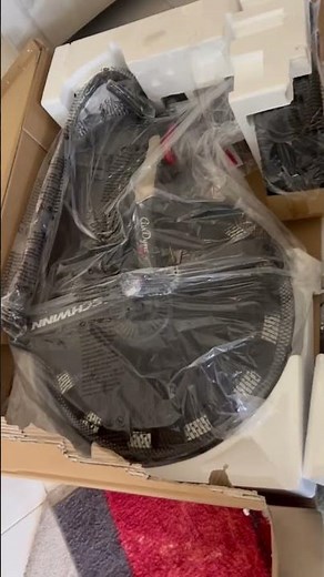 Schwinn Airdyne 7 / Pro Unboxing ! Best Air Bike !!