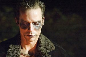 64K views · 113 reactions | Genre Freunde aufgepasst: Hier kommt BEHIND THE MASK ☠️ Mit Kult-Star Robert Englund einer der besten Horror-Hits seit "Nightmare on Elm Street". Wo ihr ihn sehen könnt? Natürlich bei uns im BLOODY MOVIES CHANNEL 朗 BEHIND THE MASK - Jetzt hier.. >>> https://is.gd/VYgCkJ | Bloody movies | Facebook