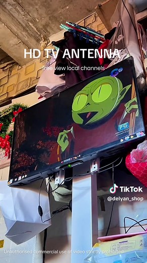 Setting Up a Digital Indoor Antenna for Freeview Channels