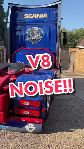 The Sound Of That V8 Engine Roaring | Trucker Tim