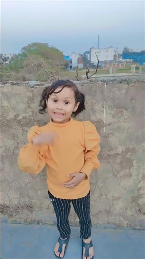 Look at Anaya's house, whose class is going on 😳😂