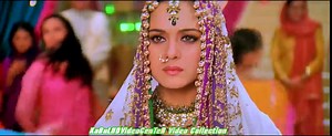 Main Yahaan Hoon-Veer Zaara Song Full [HD] - YouTube