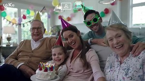 1.6K views · 56 reactions | 【LG K10 2017，Selfie 無界限】 LG K 系列中自拍至強嘅 LG...