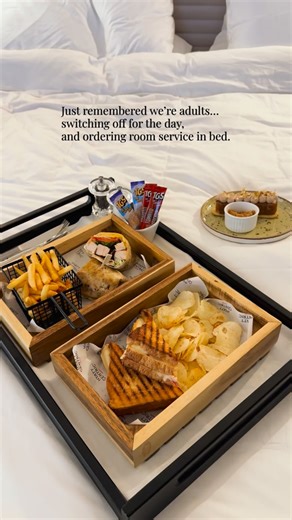 Being an adult is realising you can cancel the day… and order room service instead 😭✨ Nothing feels better than in holiday mode where you have cosy sheets and comfort food plus zero responsibilities for a few hours!👌 10/10 recommend adding a “lazy luxury day” into every trip. 🥐 do you order room service on holiday?👇🏼 🏩Planning a trip soon and wanting fabulous food on your room service menu? Save @hyattcentric for your next hotel stay 🤍 Hotels📧: we create photo short-form video content fo