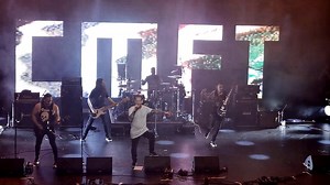 Watch: COREY TAYLOR Kicks Off U.K. Solo Tour With Sold-Out London Concert