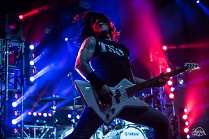 Killswitch Engage Joined by Former Singer Howard Jones For Performance at New England Metal and Hardcore Fest -