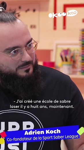 Découvrez l'école de sabre laser avec Okoo-koo