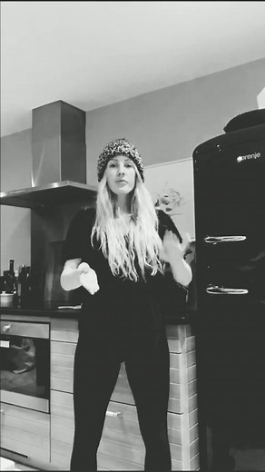 Can't Touch This Dance Challenge on TikTok