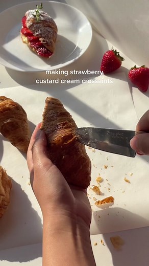Delicious Strawberry Custard Cream Croissants Recipe