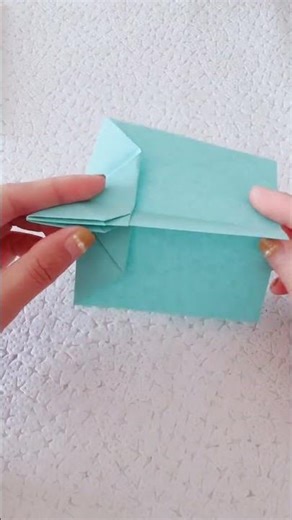 Perfectly Smooth Paint Pouring Loop #Shorts #perfectflow