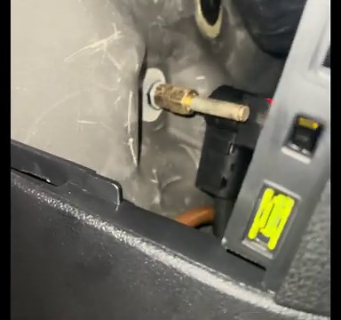 Mercedes Sprinter Battery Disconnect How To