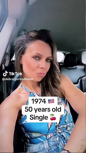 #dating #singlemom #livingalone #lonelywoman #50