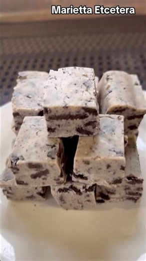 3 ingredient oreo fudge