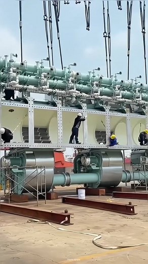 Facts Gram on Instagram: "The World's Biggest and Powerful Engine: Wartsila -Sulzer."