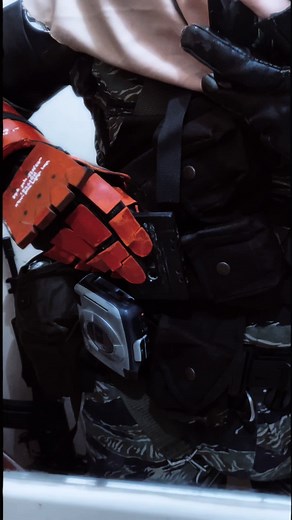 Boss Is Back: Venom Snake Cosplay Transformation