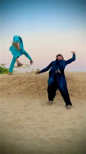 2 stunt man flips one hand stunt flip new stunt video front flip #frontflip #parkour #flip #stuntman