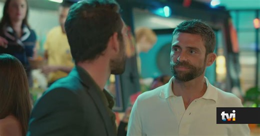 Amor à Prova: David alerta Carlos: «Não me proves o contrário»