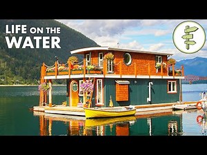 This Craftsman Built His Own Off-Grid Houseboat and It’s Beautiful