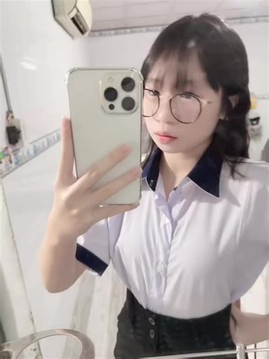 Understanding XH Trends on TikTok