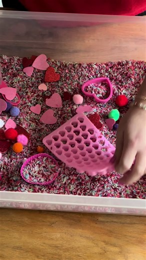 Need a teacher BFF that’s ready to help you have fun learning at home? I’m your gal 😘