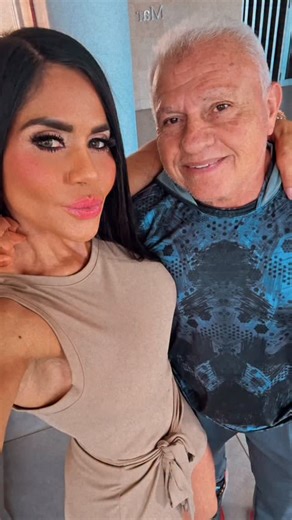 Maripily on Instagram: "Te amo mi Papi y gracias 🙏🏾 por cuidarme como lo hiciste con tu amor de Padre ❤️ Te extrañaré mucho mucho 😔pero regreso en Navidad 🎄 Love you 😘el papi de todas 🤣"