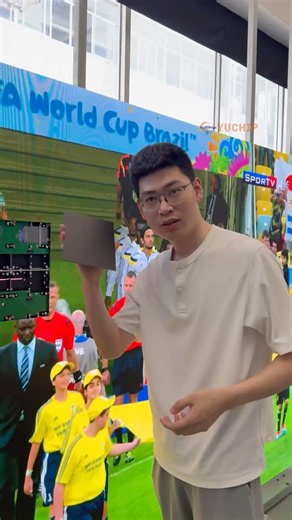 Step Into the Screen With This Indoor LED Display. #yuchip #ledscreen #indoorleddisplay #ledwall