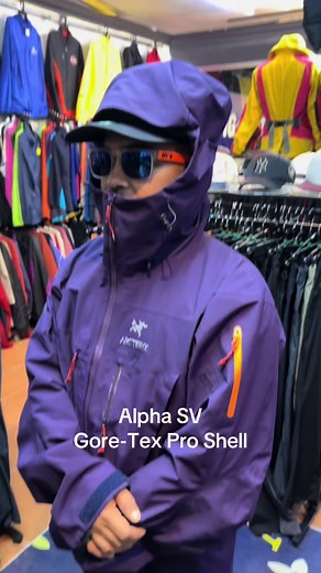 Arcteryx Jacket - Top Alpha SV Gore-Tex Pro Shell Collection