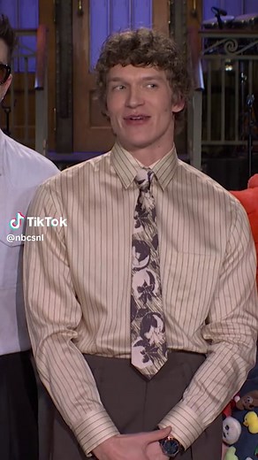 Connor Story Hosts SNL with Mumford and Sons