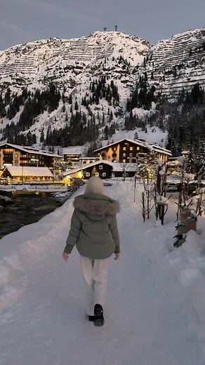 这里真的好梦幻～～～❄️🥰 #lechzuers #arlberg #visitvorarlberg #UTgoesAustria #visitaustria #UniversalTraveller #Airwaystravel #UTLuminous2324 @Universal Traveller Official @Visit Austria