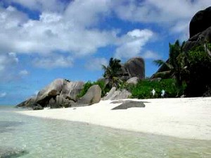 Seychelles que j'aime.song by mr joe sammy