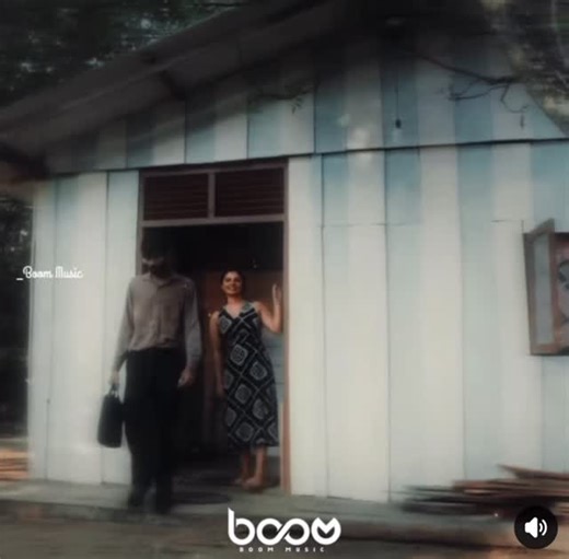 srilanka🇱🇰 music 🎵 | මට දේන්න ලොබයි 🎸🎹🎧🎼 ⚠️️අපේ පෝස්ට් දාපු ගමන් මිස් කරගන්නේ නැතුව බලන්න ඕනෙනම් අනිවාරෙන් follow කරලා සෙට් වෙන්න ......🙏 . ╚»【ʟɪᴋᴇ】 ╚»【 ᴄᴏᴍᴇɴᴛ】... | Instagram