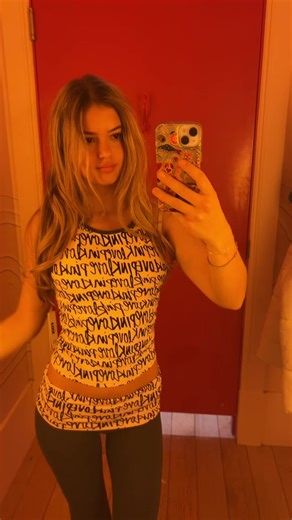 Discover the New Cute Victoria's Secret Workout Set