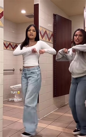 We ate@Allie #fyp#lnc#