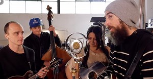 6.2K views · 100 reactions | Delighted to share our newest Ear Trumpet Labs workshop session with Portland's brilliant bluegrass sweethearts Never Come Down! Recorded with our microphones Myrtle, Edwina, and Nadine for bass, this is "Gimme Time" off their album Greener Pastures. You're gonna want to hear these blazing solos...  | Ear Trumpet Labs | Facebook