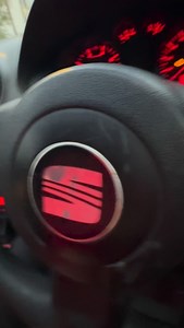 Gızını dövmeyen dizini döver 😅 HÜRREM İŞ BAŞINDA #daisy🌼 #kıbrıs #mizah #kıbrıslehçesi #🦮 | Mehmet Ali Ondal