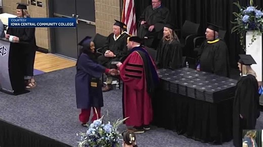 Iowa community colleges could soon offer job-specific bachelor's degree programs