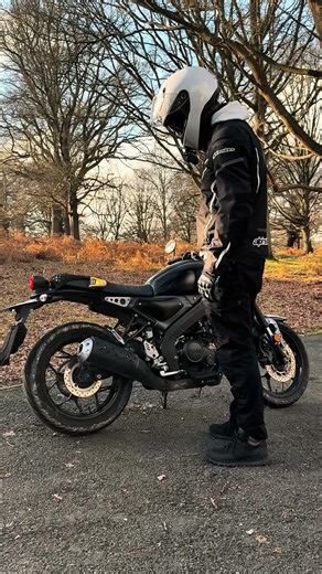 Yamaha XSR125 - exhaust sound and acceleration🔥 #motorcycle #yamahaxsr #yamaha #motorbike #motovlog