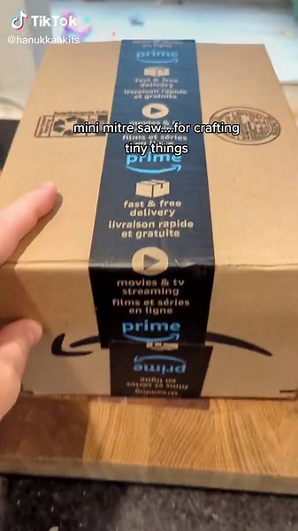 Crafting Toy Mini Mitre Saw for Precision Projects