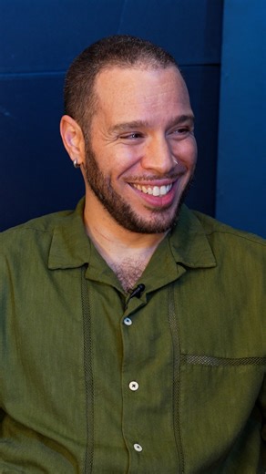 Playbill on Instagram: "He's not just a three-time Tony nominee, and he doesn't just play a chef in Netflix's (@netflix) Black Rabbit, but Robin de Jesus (@robinofjesus) knows his food! Watch Robin talk about his role on the hit limited series and give more food recommendations at the link in our bio."