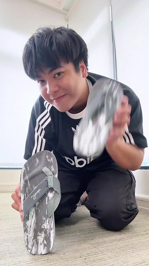 Islander Yakal Slippers for Stylish Comfort