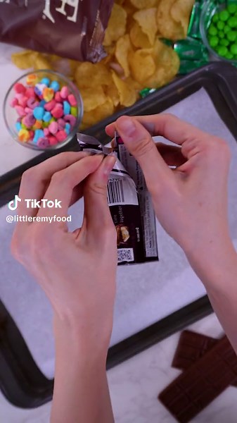 Easy Dark Chocolate Bark Recipe